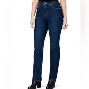 Gloria Vanderbilt Women’s Amanda Slimming Jeans